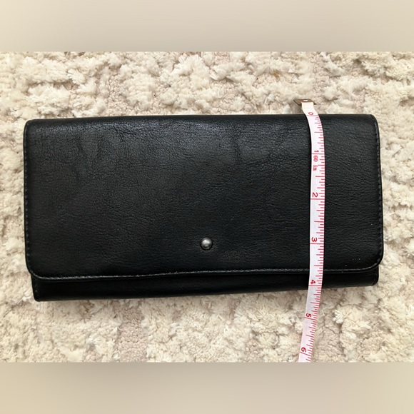 NEW without tags Universal Thread Black faux leather wallet - Picture 10 of 10